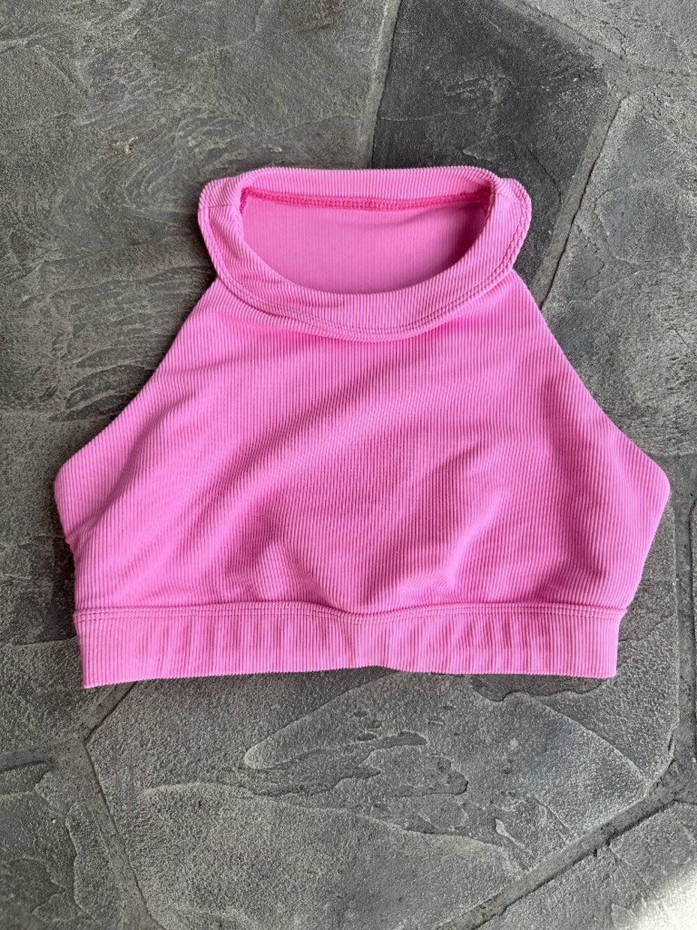 Onzie Pink High Neck Crop Ribbed Sports Bra - Large
